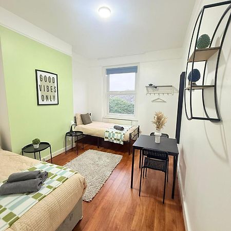 Cricklewood Broadway Guest Home London Ngoại thất bức ảnh