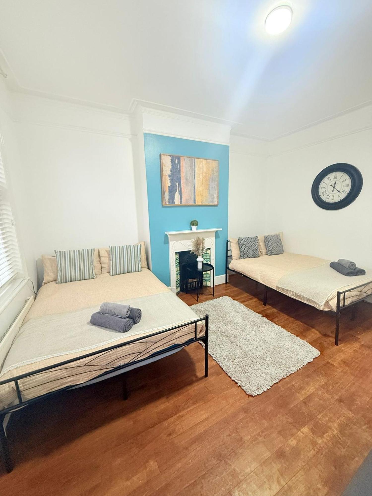 Cricklewood Broadway Guest Home London Ngoại thất bức ảnh